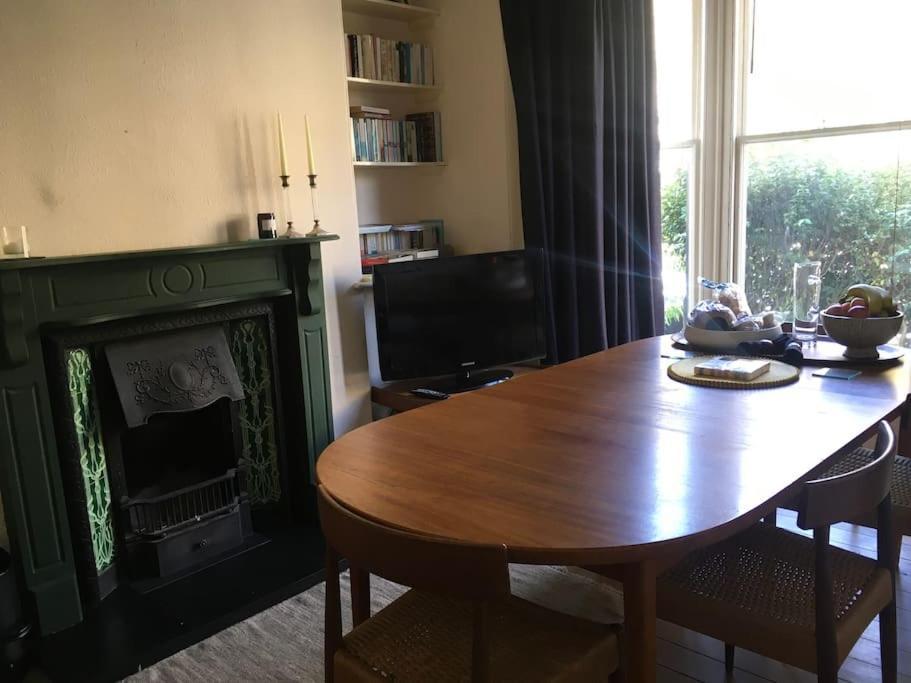 Stylish Two Large Double Bedroom House In Central Harrogate With On Street Parking Exteriör bild