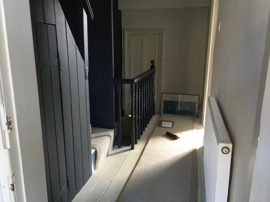 Stylish Two Large Double Bedroom House In Central Harrogate With On Street Parking Exteriör bild
